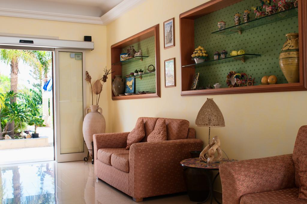 Residence Casa Del Mar Sicilia 마리나 디 모디카 외부 사진