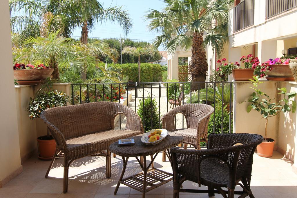 Residence Casa Del Mar Sicilia 마리나 디 모디카 외부 사진