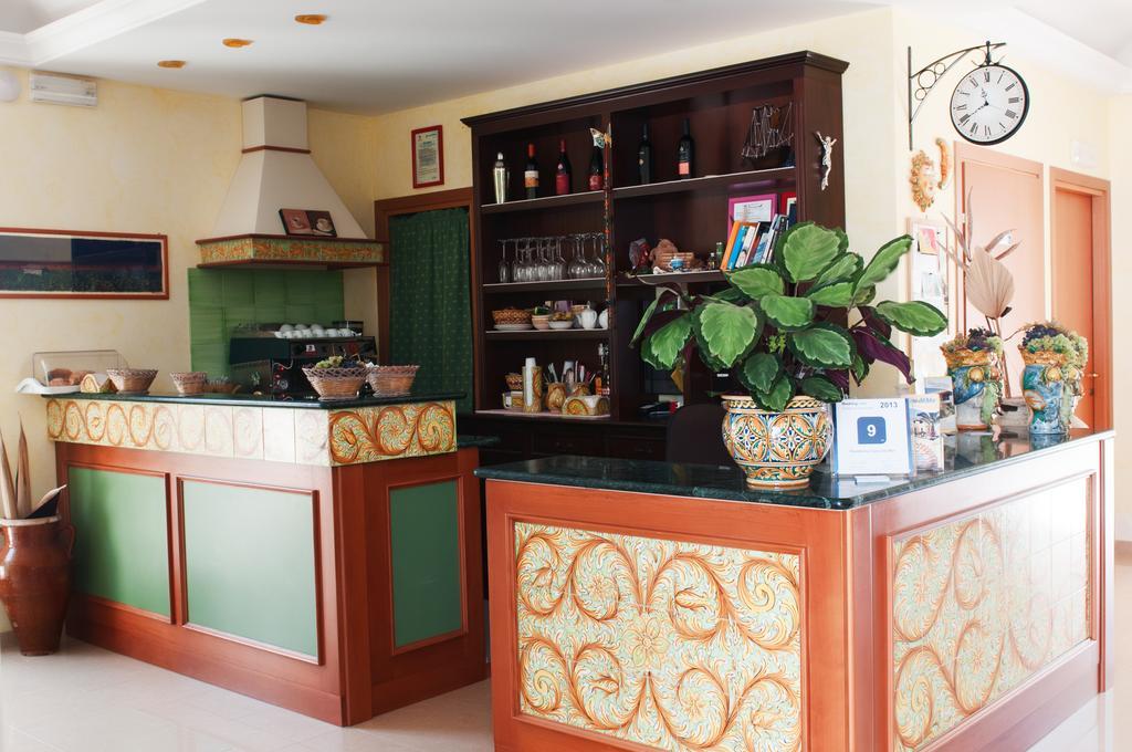 Residence Casa Del Mar Sicilia 마리나 디 모디카 외부 사진