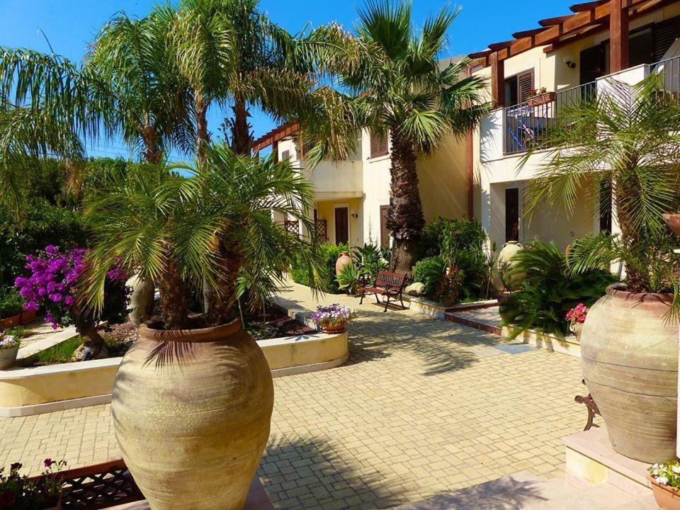Residence Casa Del Mar Sicilia 마리나 디 모디카 외부 사진